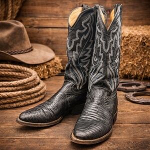 Justin - Size 8 Justin 8313 Men's Exotic Western Boot with Black Lizard Foot